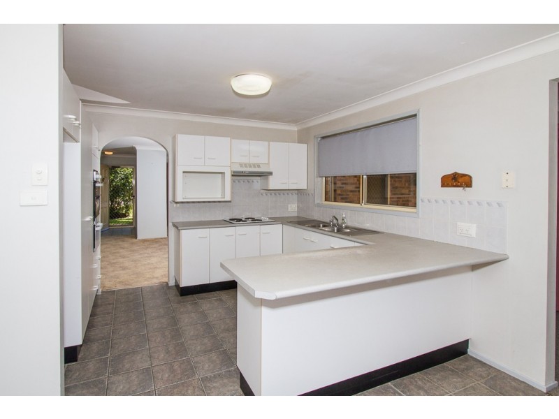 42 Poilus Parade, Tanilba Bay NSW 2319