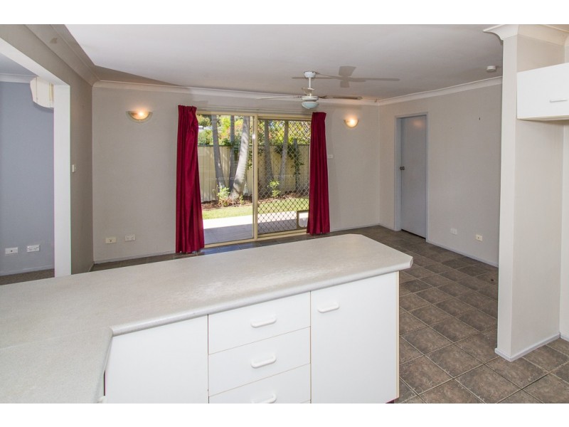 42 Poilus Parade, Tanilba Bay NSW 2319