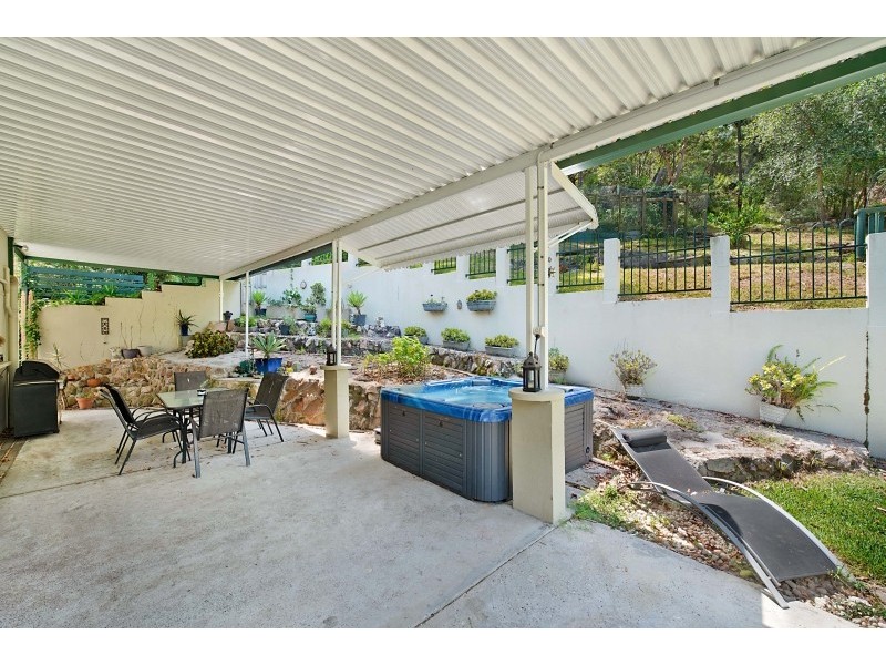 22 The Parkway, Mallabula NSW 2319
