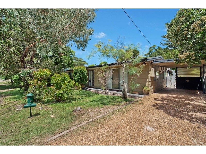 26 Poilus Parade, Tanilba Bay NSW 2319
