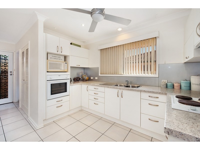 32 Beatty Boulevard, Tanilba Bay NSW 2319