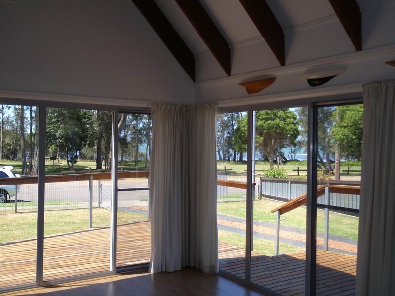 109 Cook Parade, Lemon Tree Passage NSW 2319