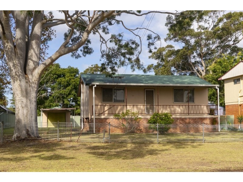 61 King Albert Avenue, Tanilba Bay NSW 2319