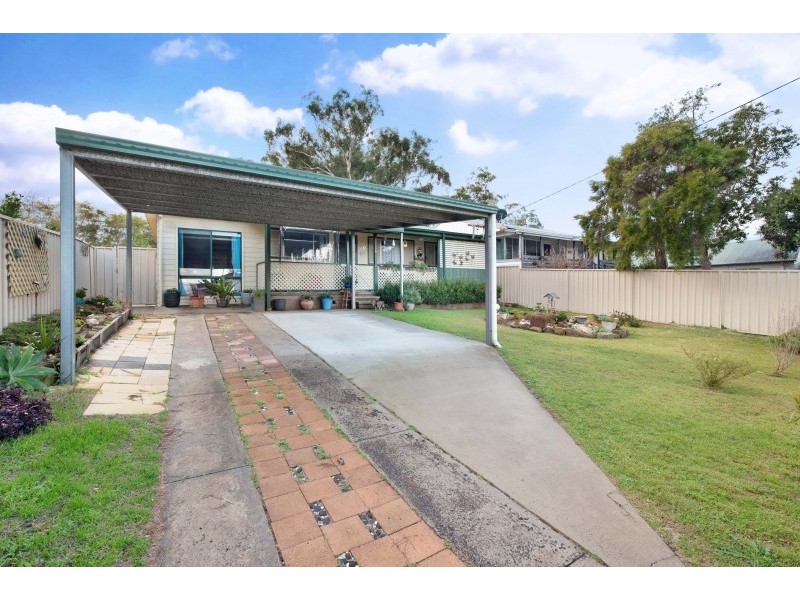 50 Meredith Avenue, Lemon Tree Passage NSW 2319