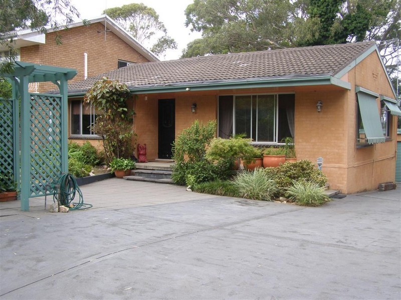 6 Caswell Crescent, Tanilba Bay NSW 2319