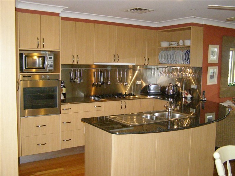 6 Caswell Crescent, Tanilba Bay NSW 2319