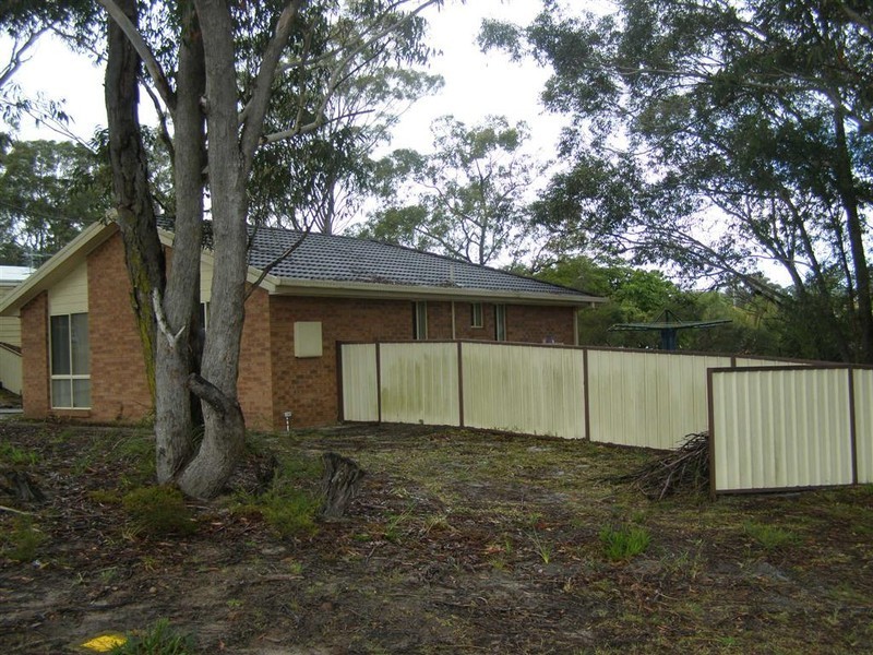 2 Geer Close, Lemon Tree Passage NSW 2319