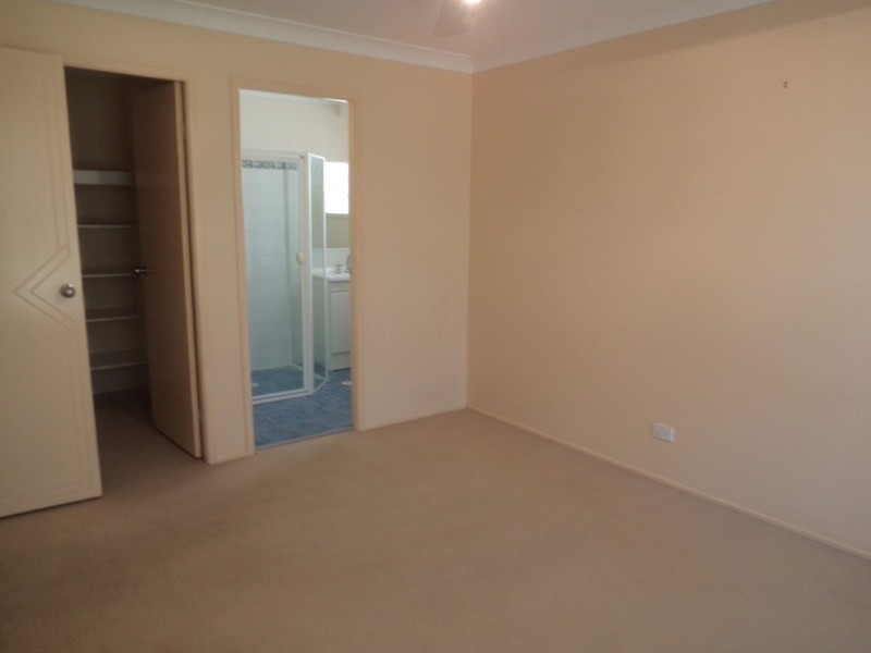 43 Avenue of the Allies, Tanilba Bay NSW 2319