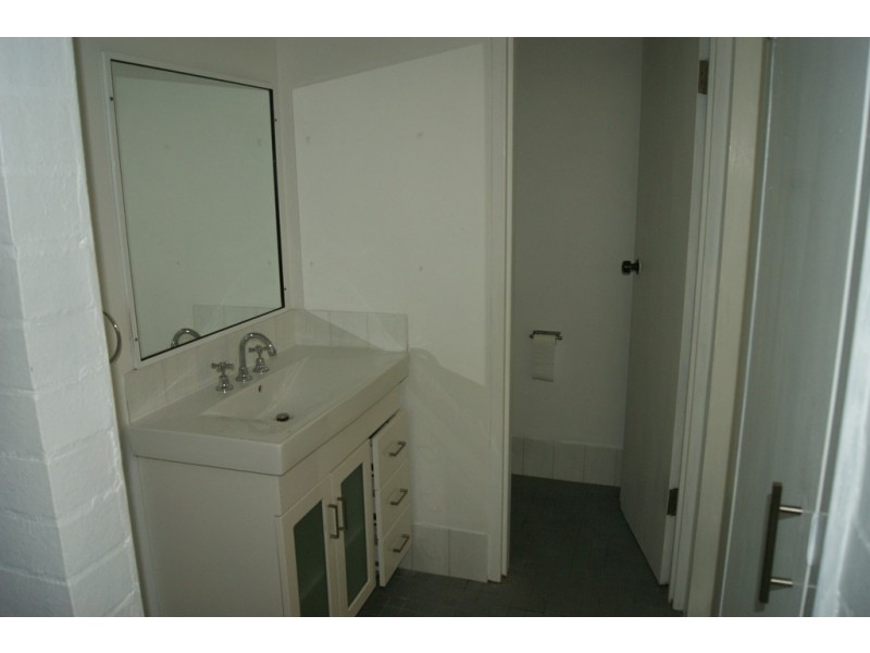 2 / 14 Cambridge Avenue, Lemon Tree Passage NSW 2319