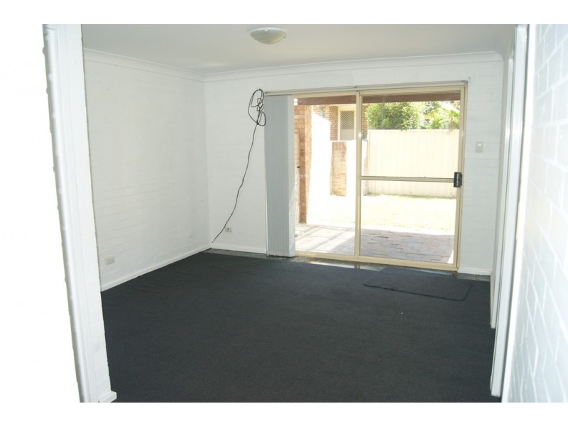 2 / 14 Cambridge Avenue, Lemon Tree Passage NSW 2319