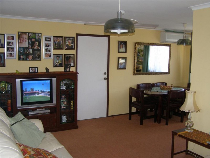 42 Fairlands Road, Mallabula NSW 2319