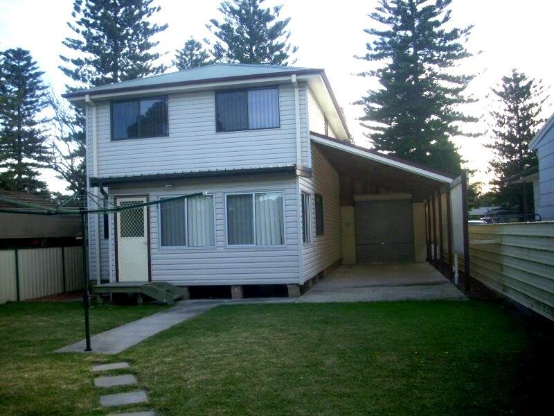 51 Avenue of the Allies, Tanilba Bay NSW 2319