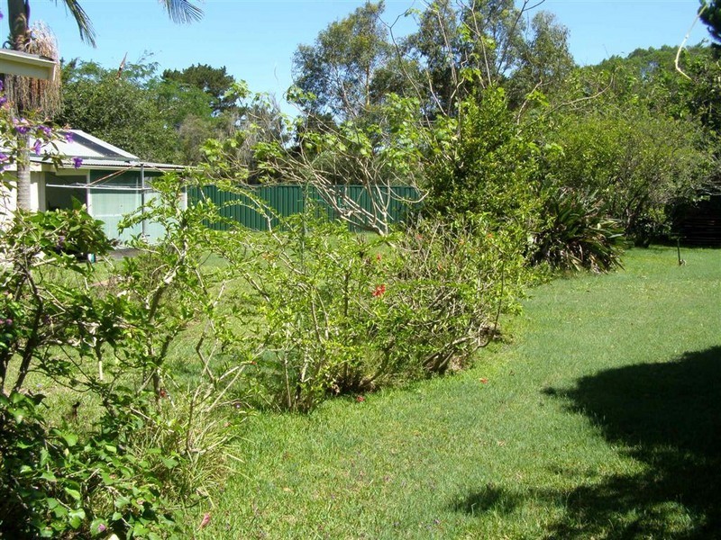 5 Tilligerry Track, Tanilba Bay NSW 2319