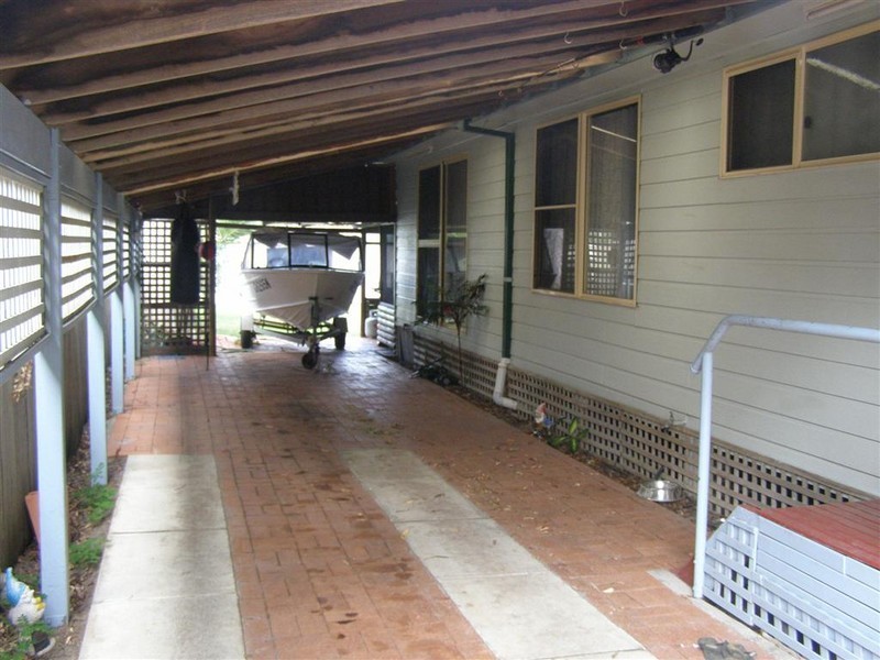 77 Avenue of the Allies, Tanilba Bay NSW 2319