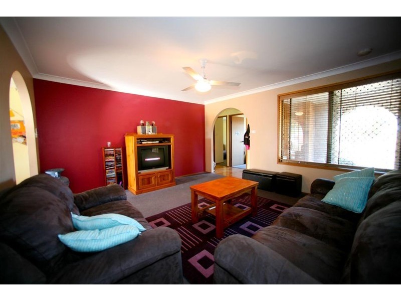 3 Pershing Place, Tanilba Bay NSW 2319