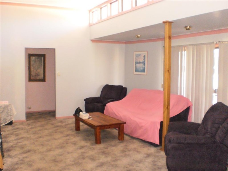 16 Lloyd George Grove, Tanilba Bay NSW 2319