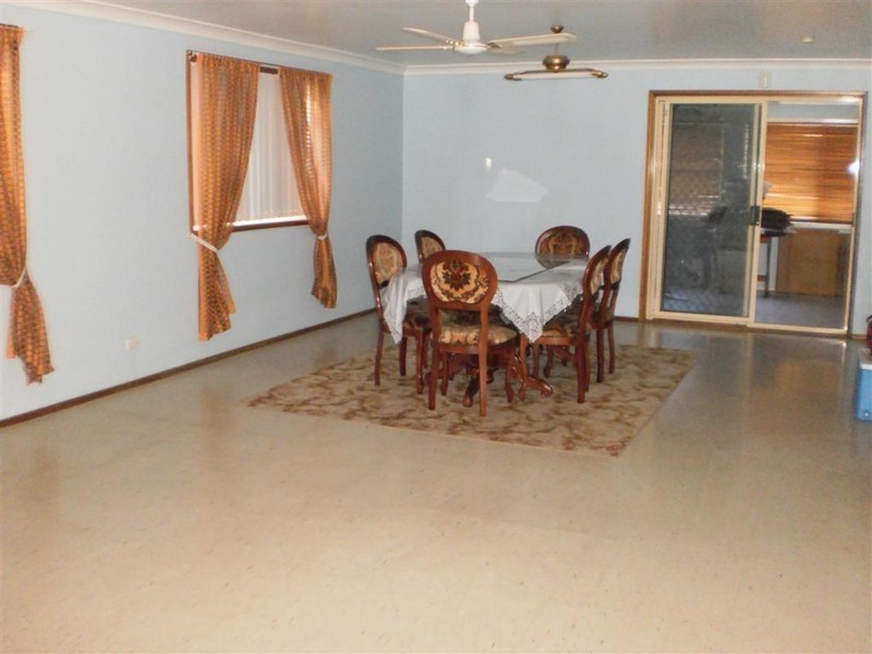 75 Avenue of the Allies, Tanilba Bay NSW 2319