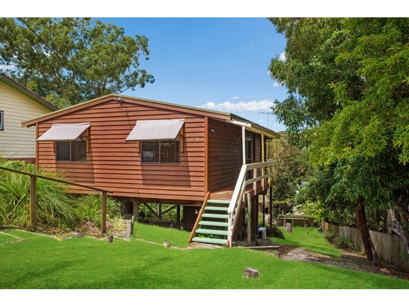 80 Gould Drive, Lemon Tree Passage NSW 2319