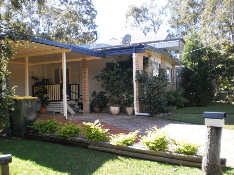 6 Purcell Avenue, Lemon Tree Passage NSW 2319