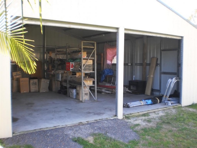 21 Lloyd George Grove, Tanilba Bay NSW 2319