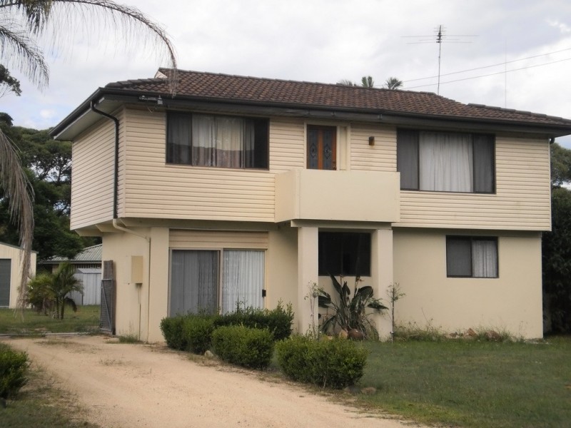 21 Lloyd George Grove, Tanilba Bay NSW 2319