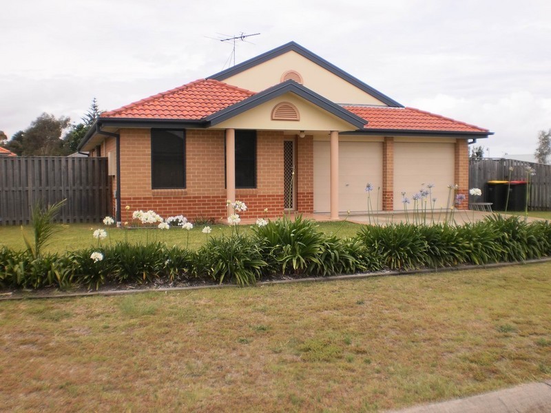 10 Stuarts Way, Tanilba Bay NSW 2319