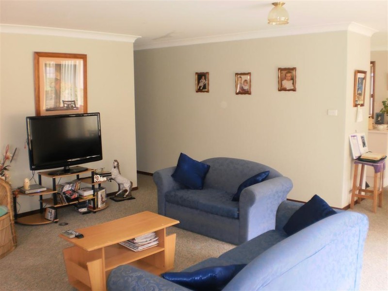 5 Helen Avenue, Lemon Tree Passage NSW 2319