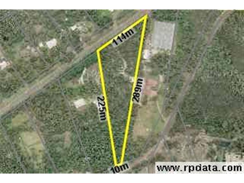 17 Brownes Rd, Salt Ash NSW 2318