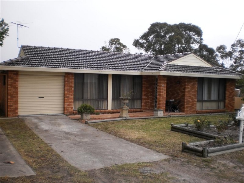4 Navy Nook, Tanilba Bay NSW 2319