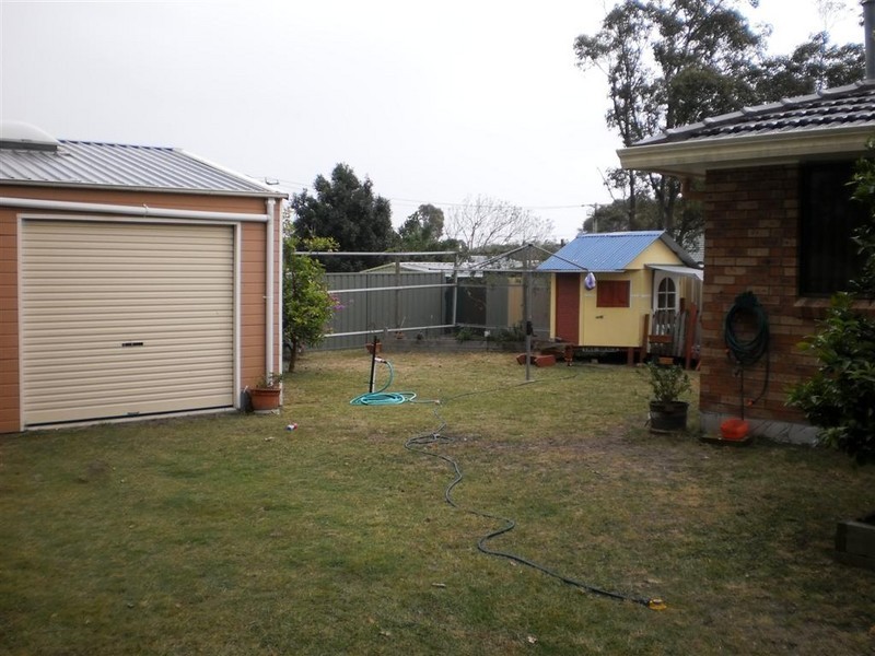 4 Navy Nook, Tanilba Bay NSW 2319