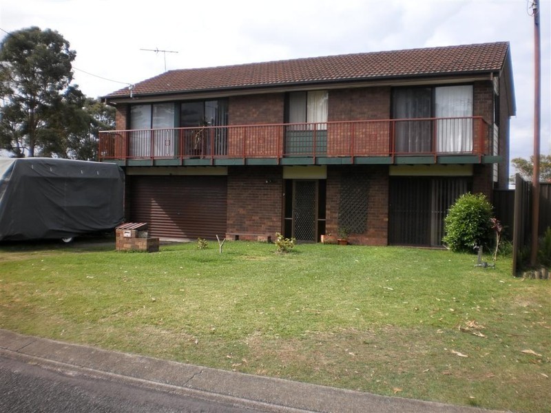 17 Diggers Drive, Tanilba Bay NSW 2319