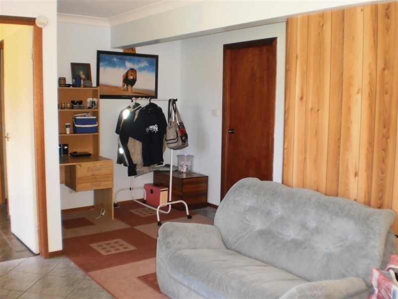 17 Diggers Drive, Tanilba Bay NSW 2319