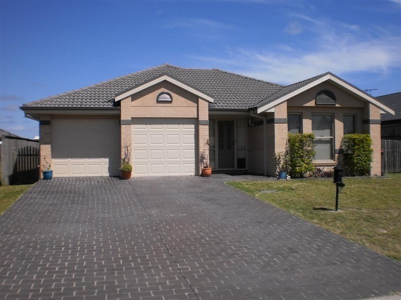 7 Stuarts Way, Tanilba Bay NSW 2319