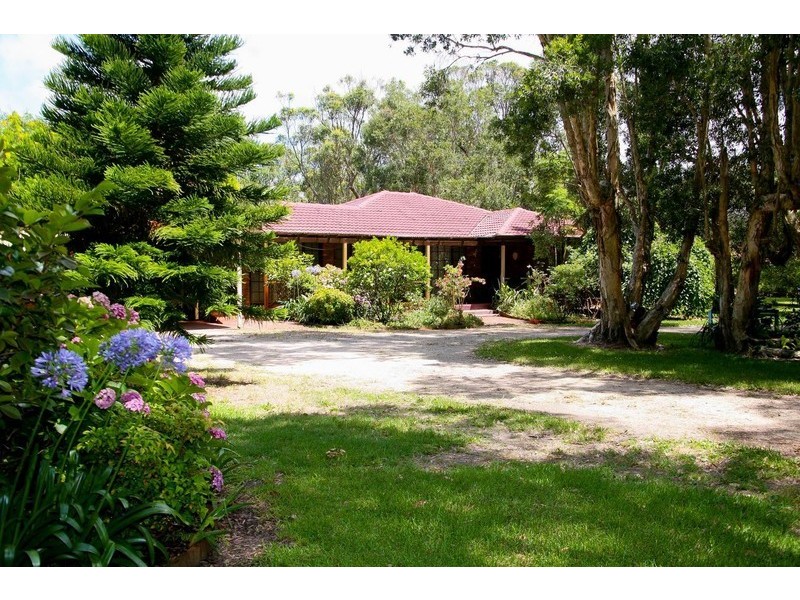 33 Rookes Road, Salt Ash NSW 2318