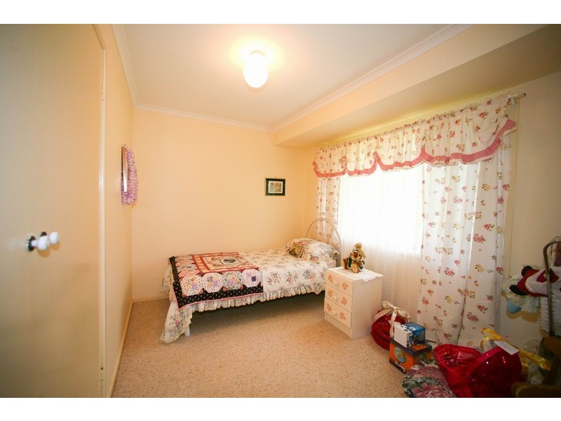 33 Rookes Road, Salt Ash NSW 2318