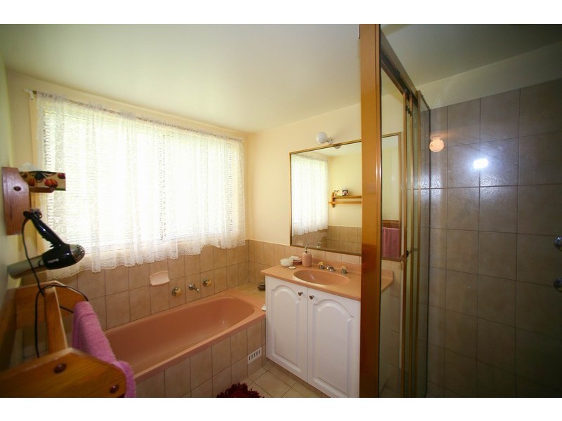 33 Rookes Road, Salt Ash NSW 2318