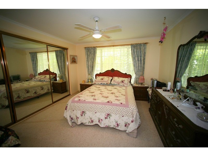 33 Rookes Road, Salt Ash NSW 2318