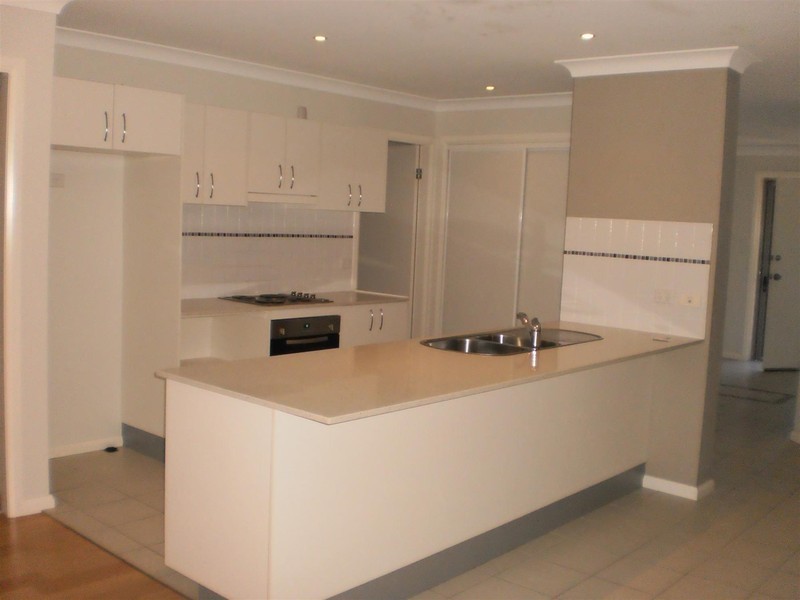 94 Pershing Place, Tanilba Bay NSW 2319