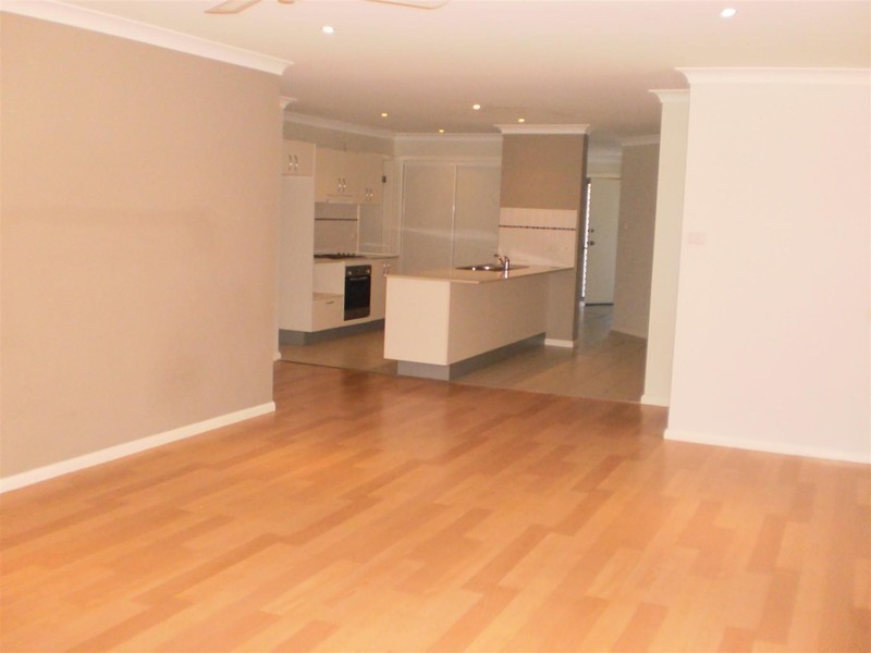94 Pershing Place, Tanilba Bay NSW 2319