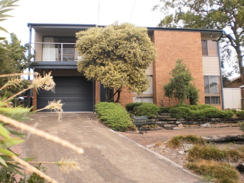 24 Beach Road, Lemon Tree Passage NSW 2319