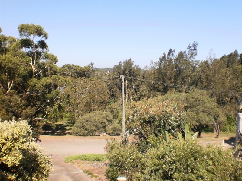 24 Beach Road, Lemon Tree Passage NSW 2319