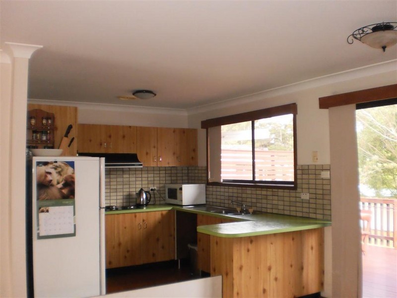 38 Boyd Avenue, Lemon Tree Passage NSW 2319