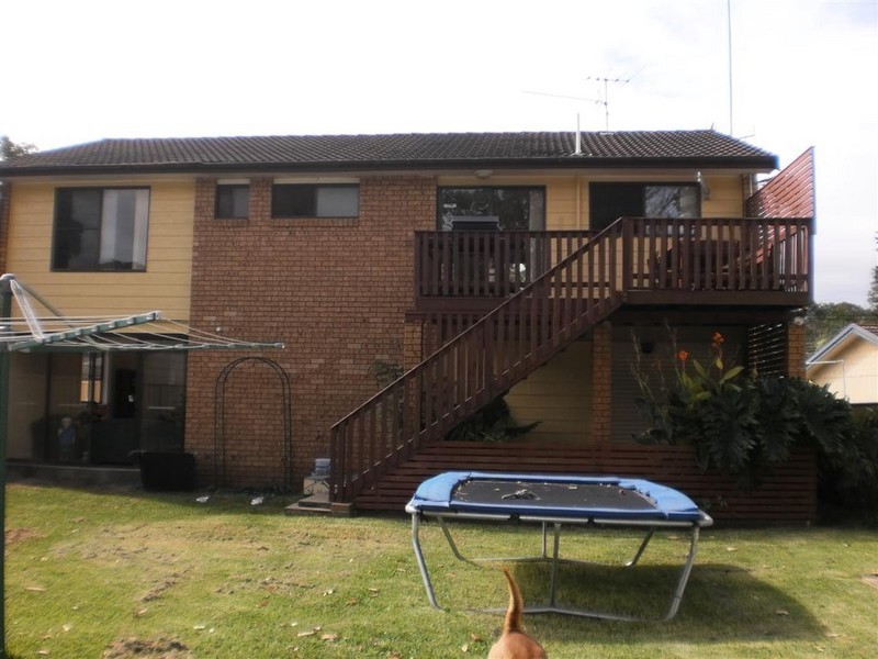 38 Boyd Avenue, Lemon Tree Passage NSW 2319