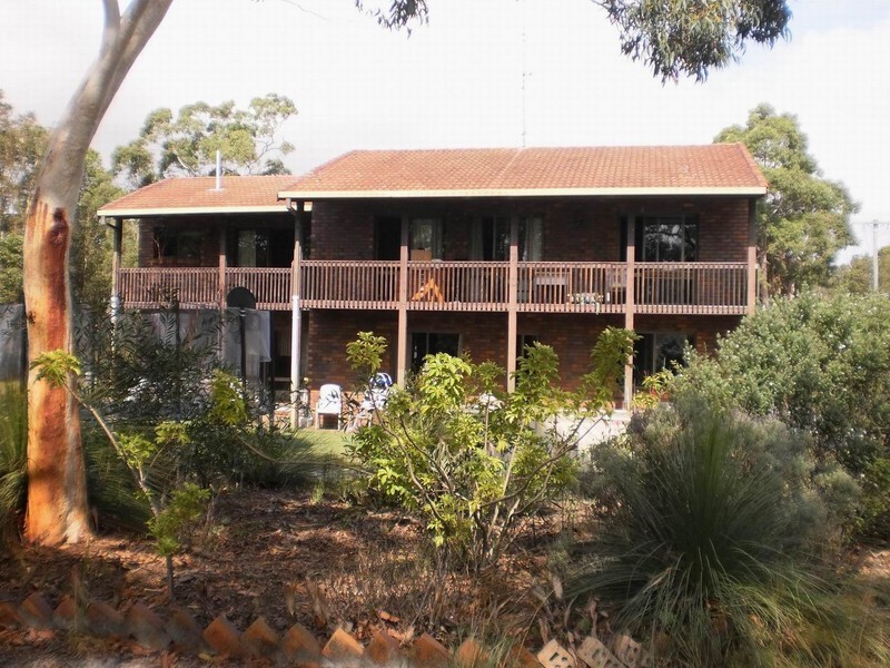 19 Brownes Road, Salt Ash NSW 2318