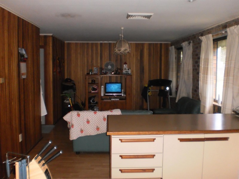 19 Brownes Road, Salt Ash NSW 2318