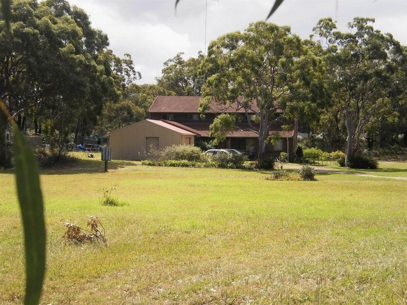 19 Brownes Road, Salt Ash NSW 2318