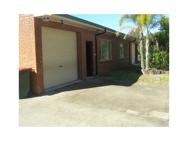 1 / 12 Industrial Crescent, Lemon Tree Passage NSW 2319