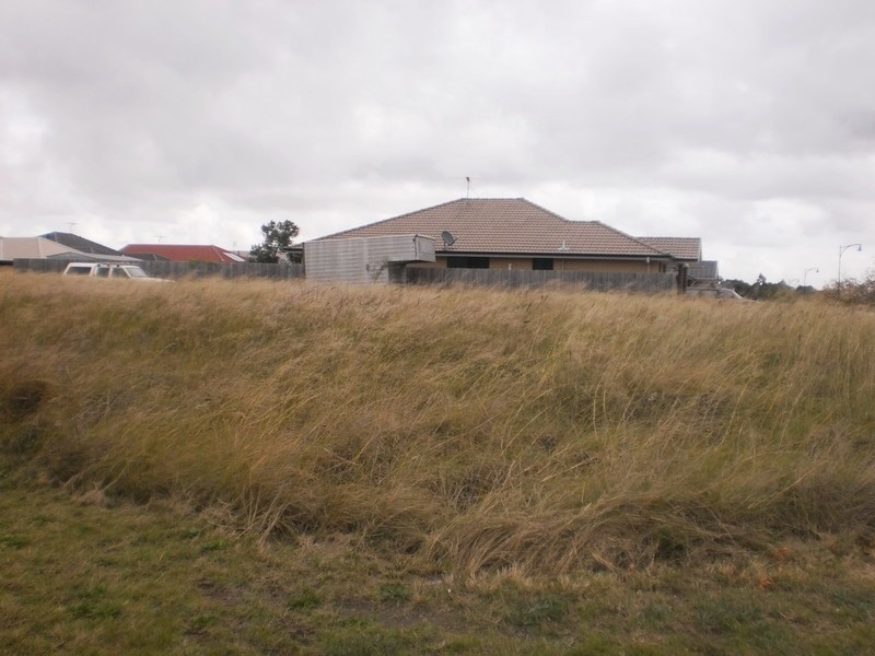 98 Pershing Place, Tanilba Bay NSW 2319