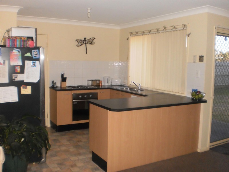 10 Broughton Circuit, Tanilba Bay NSW 2319