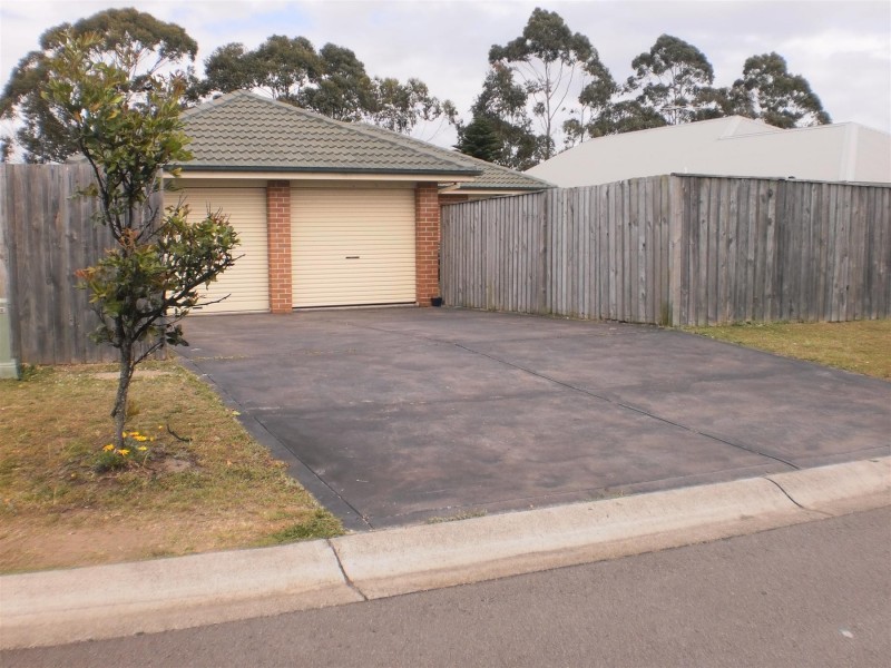 10 Broughton Circuit, Tanilba Bay NSW 2319